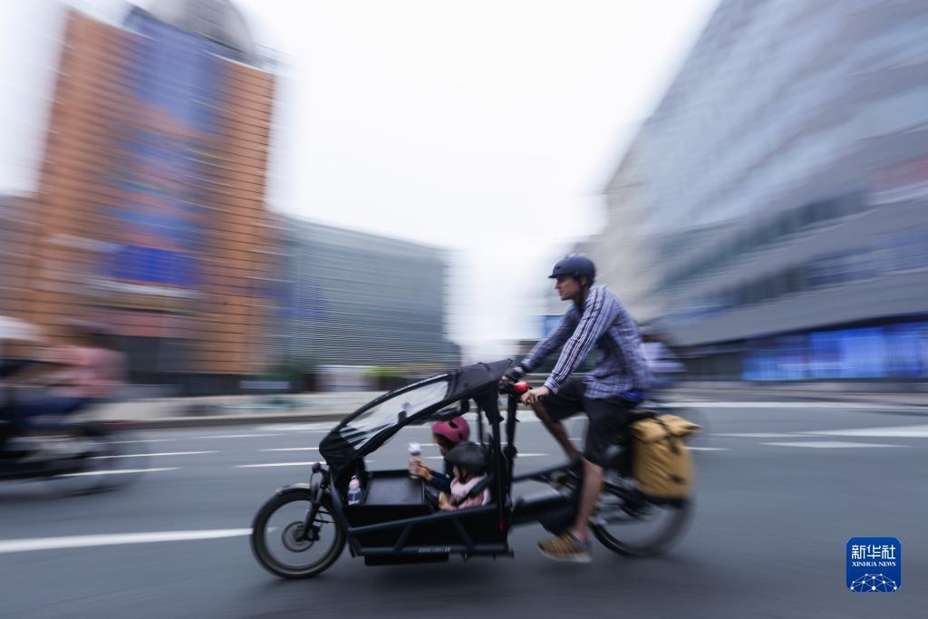 漫盈娱乐